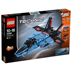 Bild på LEGO Technic - Tävlingsjet 42066