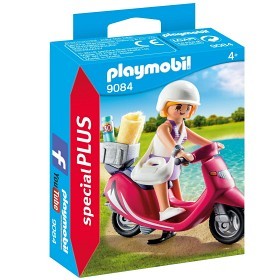 Bild på Playmobil Special Plus - Strandbesökare med scooter 9084