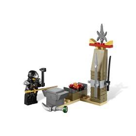 Bild på Lego Ninjago - Lashas Giftiga Motorcykel 9447