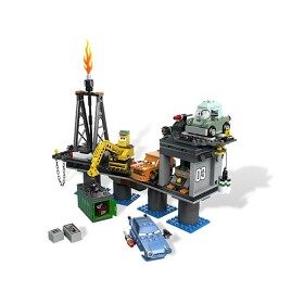 Bild på Lego Cars 2 - Flykten Från Oljeriggen 9486