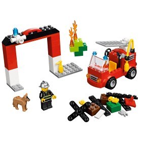 Bild på LEGO Bricks & More - Min Första LEGO Brandstation 10661