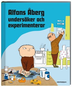 Bild på Alfons Åberg undersöker och experimenterar