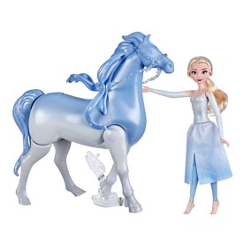 Bild på Disney Frozen 2 Elsa och Nokk som simmar
