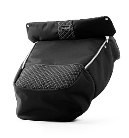 Bild på Emmaljunga Fotsack NXT Ergo De Luxe 2023 (Crystal Black)