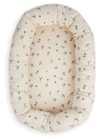 Bild på Filibabba Babynest (Dancing Swallow Blue)