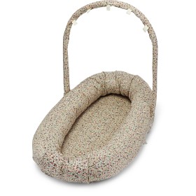 Bild på Konges Slöjd Babynest med Aktivitetsbåge (Louloudi)