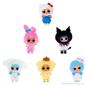 Bild på L.O.L. Loves Hello Kitty Reversible Plush