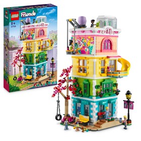 Bild på LEGO Friends 41748 Heartlake Citys aktivitetshus