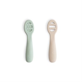 Bild på Mushie Matningssked Baby 2-pack (Cambridge Blue/Shifting Sand)