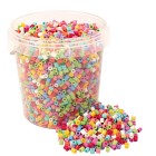 Playbox Rörpärlor i hink Gladmix